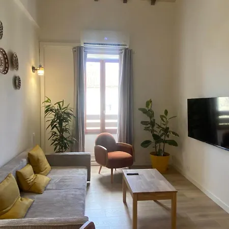 Apartment T3 Bord Canal Du Midi, Piscine Homps (Aude)